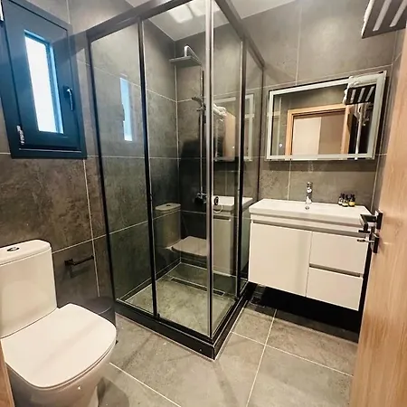 Iasonos 9 Luxury Apartment Tríkala