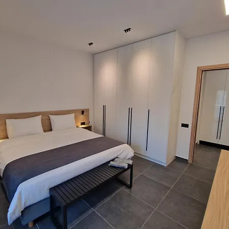 Iasonos 9 Luxury